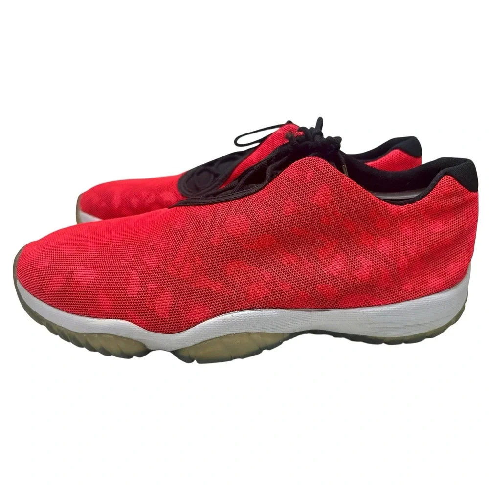 Nike Air Jordan Future Low Infrared / Pink Camo Size 12 Men's‎ 718948-622